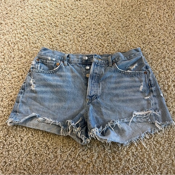Agolde Parker Vintage Cut Off Short - Picture 5 of 8